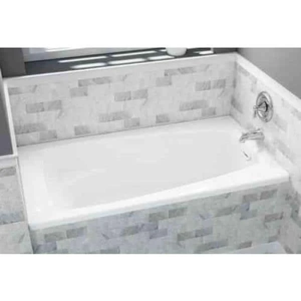 American Standard Renaissance 60 In. X 32.75 In. Rectangular Soaking Bathtub With Reversible Hand Drain In White 4 American Standard Renaissance 60 In. X 32.75 In. Rectangular Soaking Bathtub With Reversible Hand Drain In White - Image 4